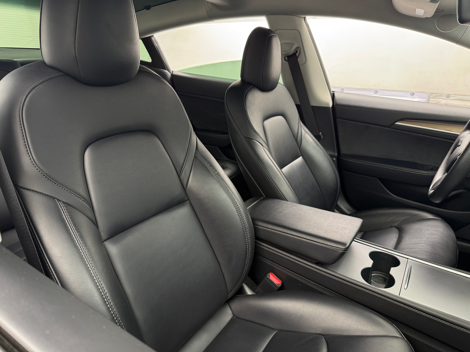 Thumbnail: 2022 Tesla Model 3 - 2