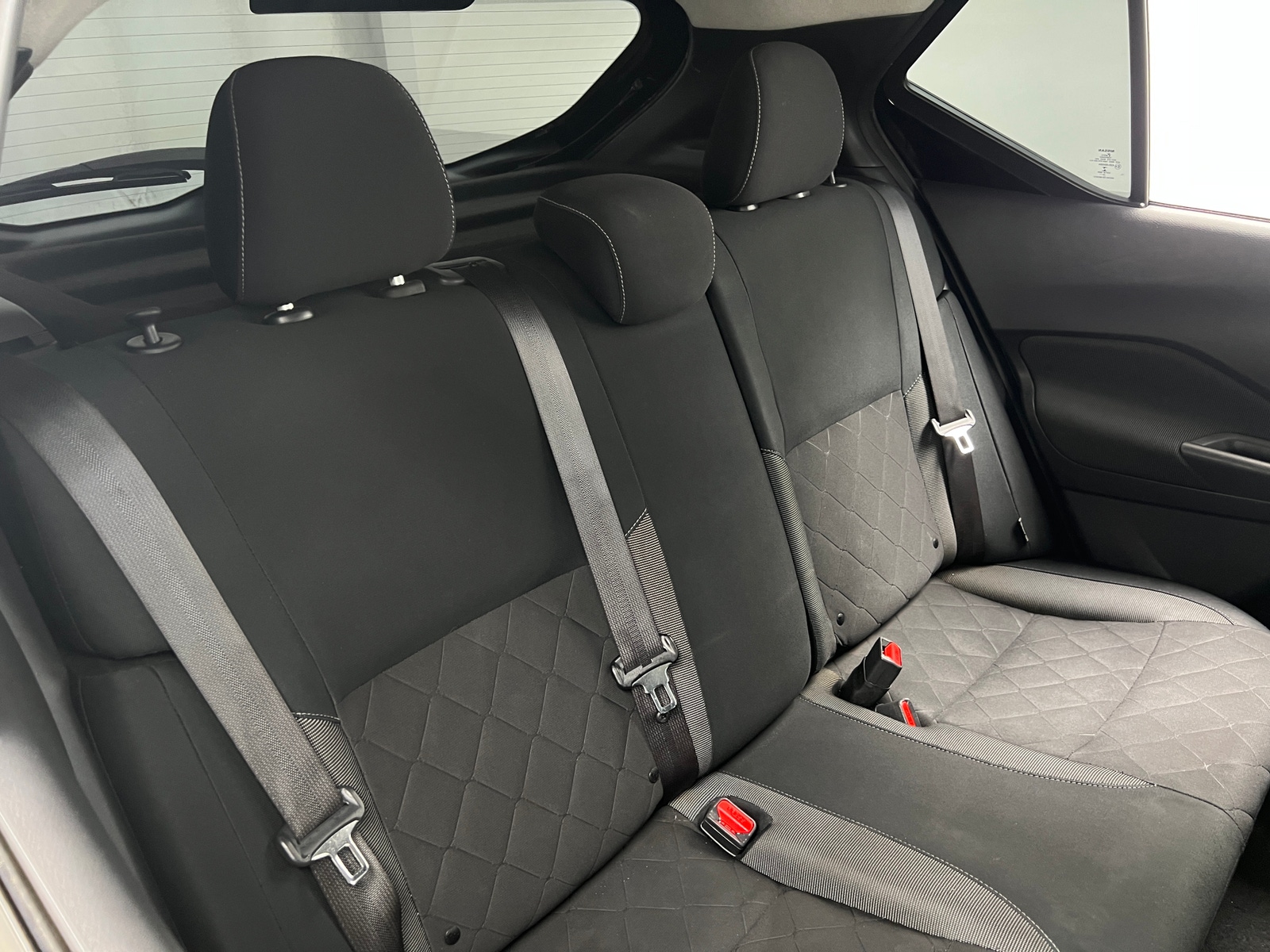 Thumbnail: 2020 Nissan Kicks - 6