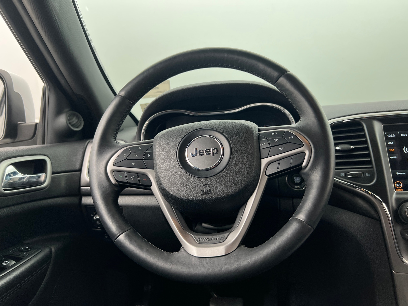 Thumbnail: 2018 Jeep Grand Cherokee - 4