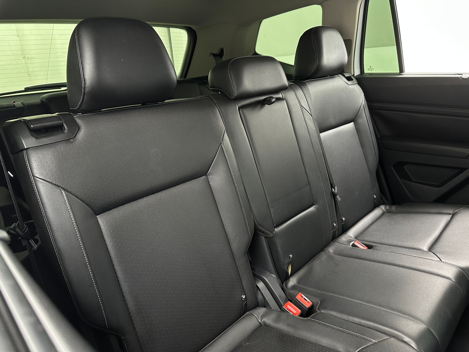 Thumbnail: 2018 Volkswagen Atlas - 6