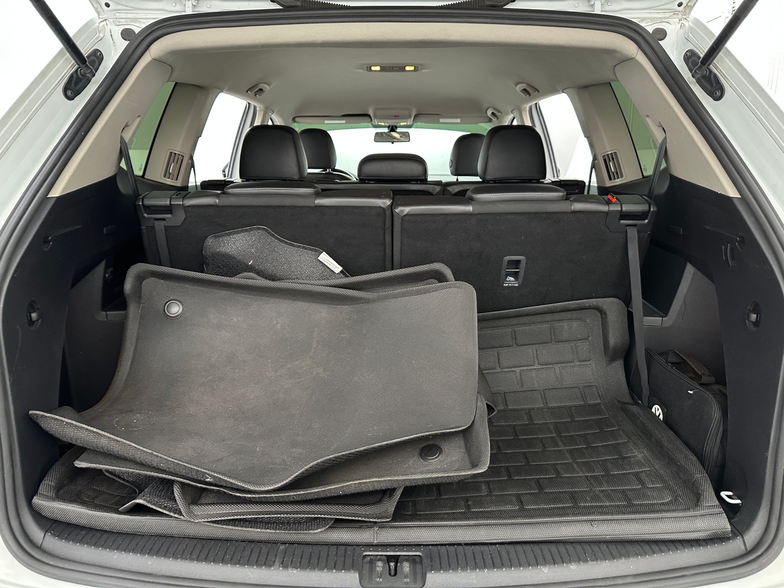 Thumbnail: 2018 Volkswagen Atlas - 7