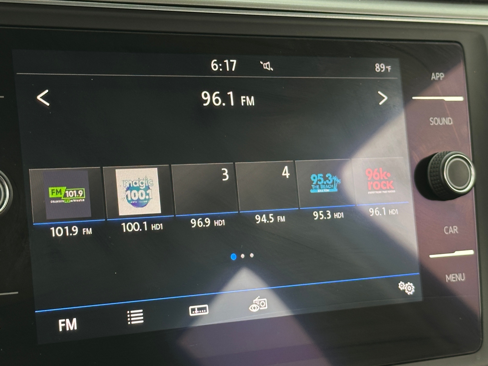 Thumbnail: 2018 Volkswagen Atlas - 4