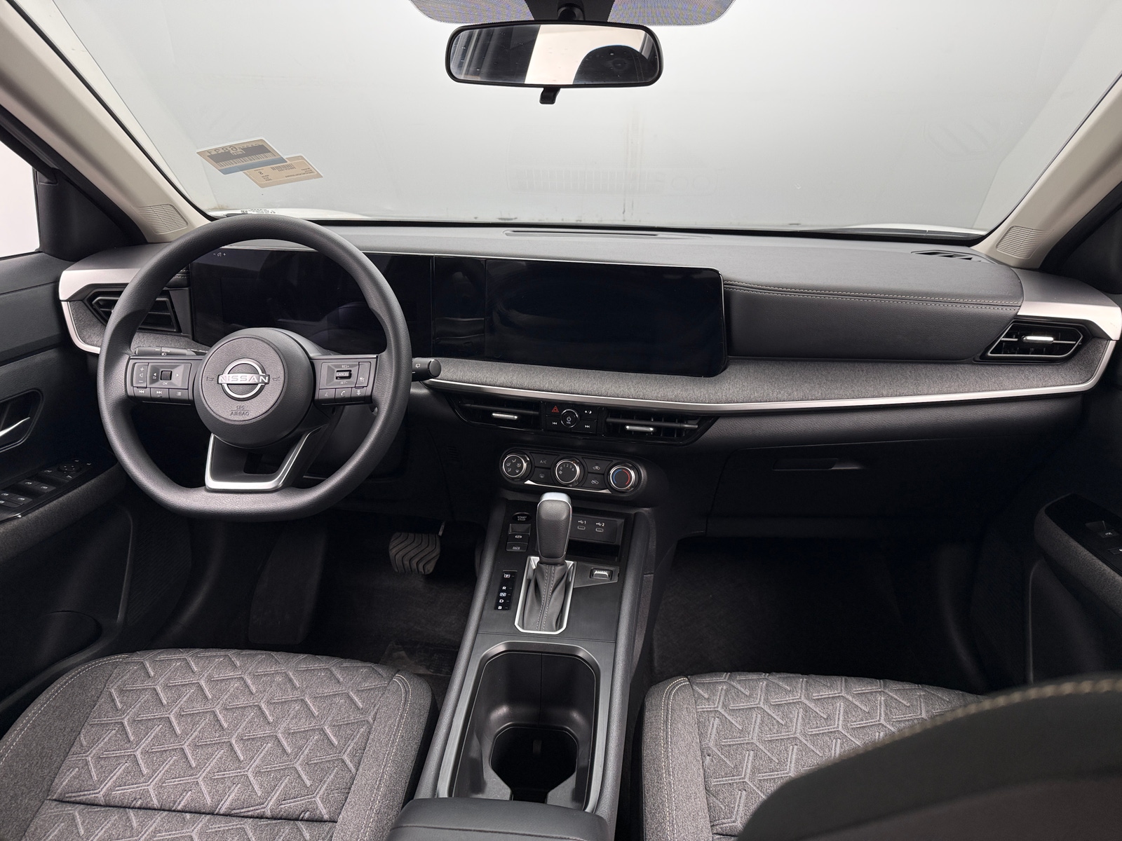 Thumbnail: 2025 Nissan Kicks - 3