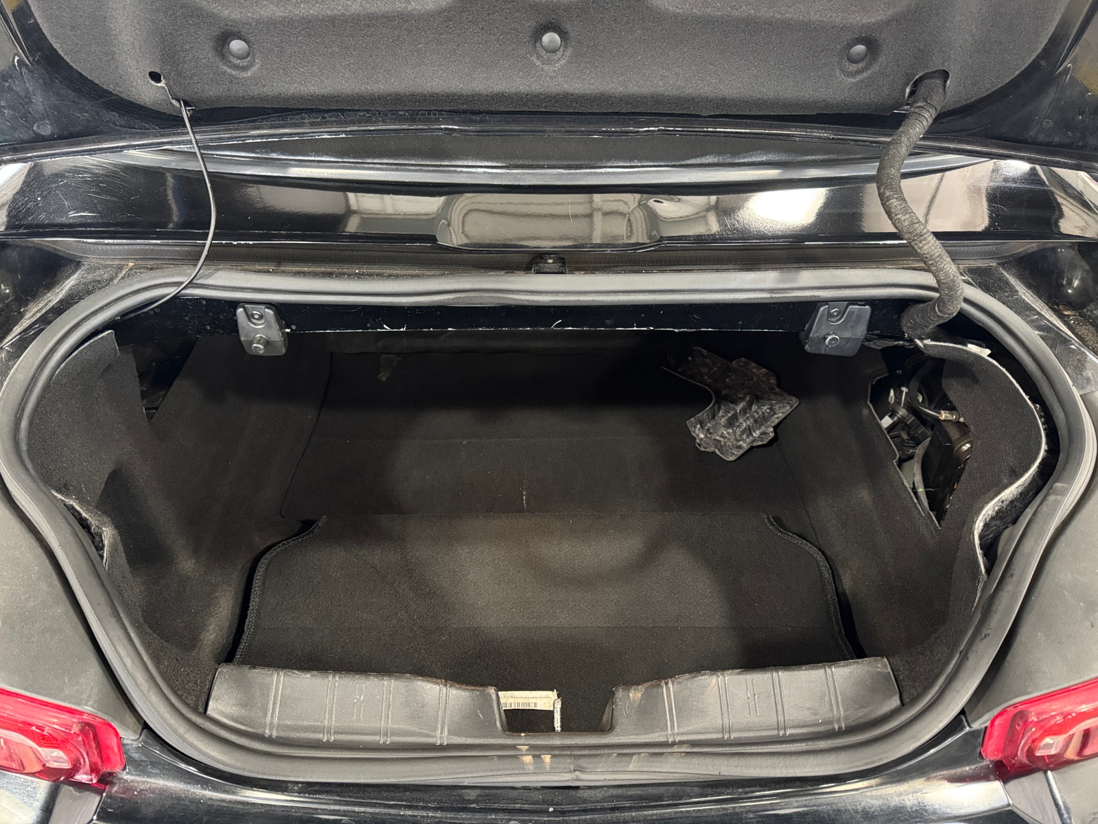 Thumbnail: 2020 Chevrolet Camaro - 6