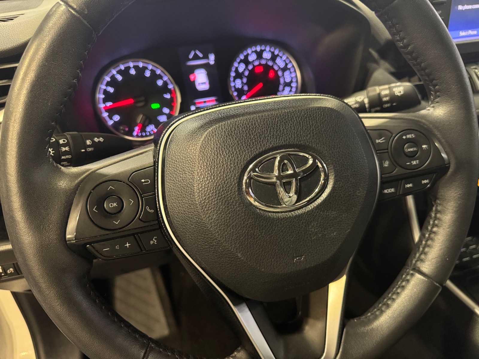 Thumbnail: 2020 Toyota RAV4 - 5