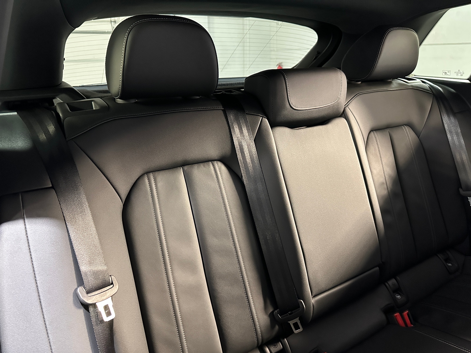 Thumbnail: 2025 Audi Q4 e-tron - 5