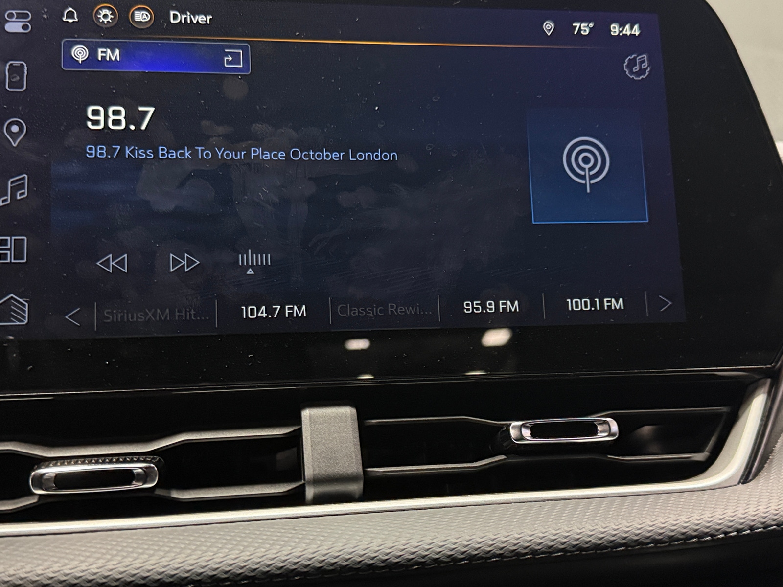 Thumbnail: 2025 Chevrolet Equinox - 4