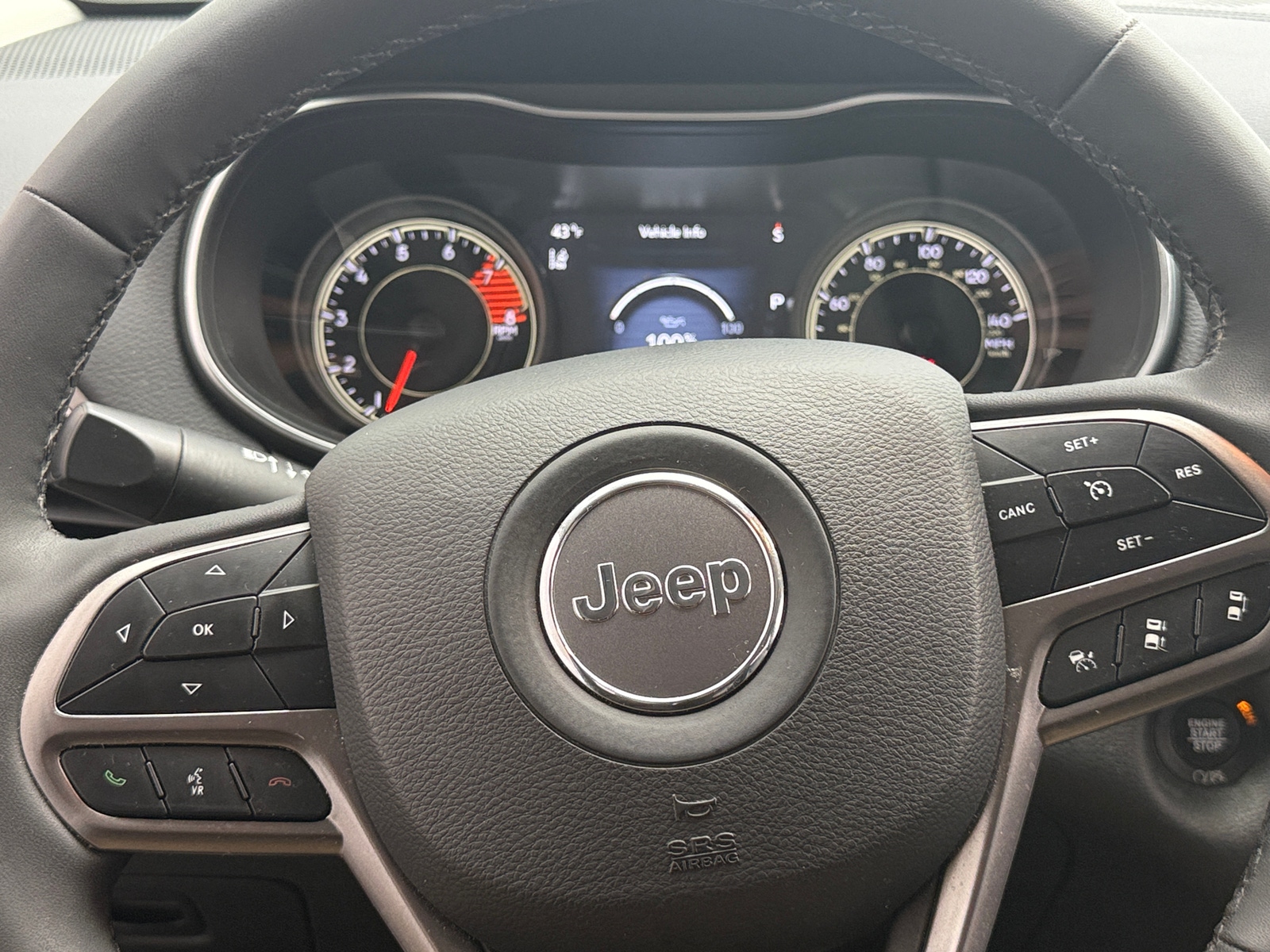 Thumbnail: 2022 Jeep Cherokee - 4