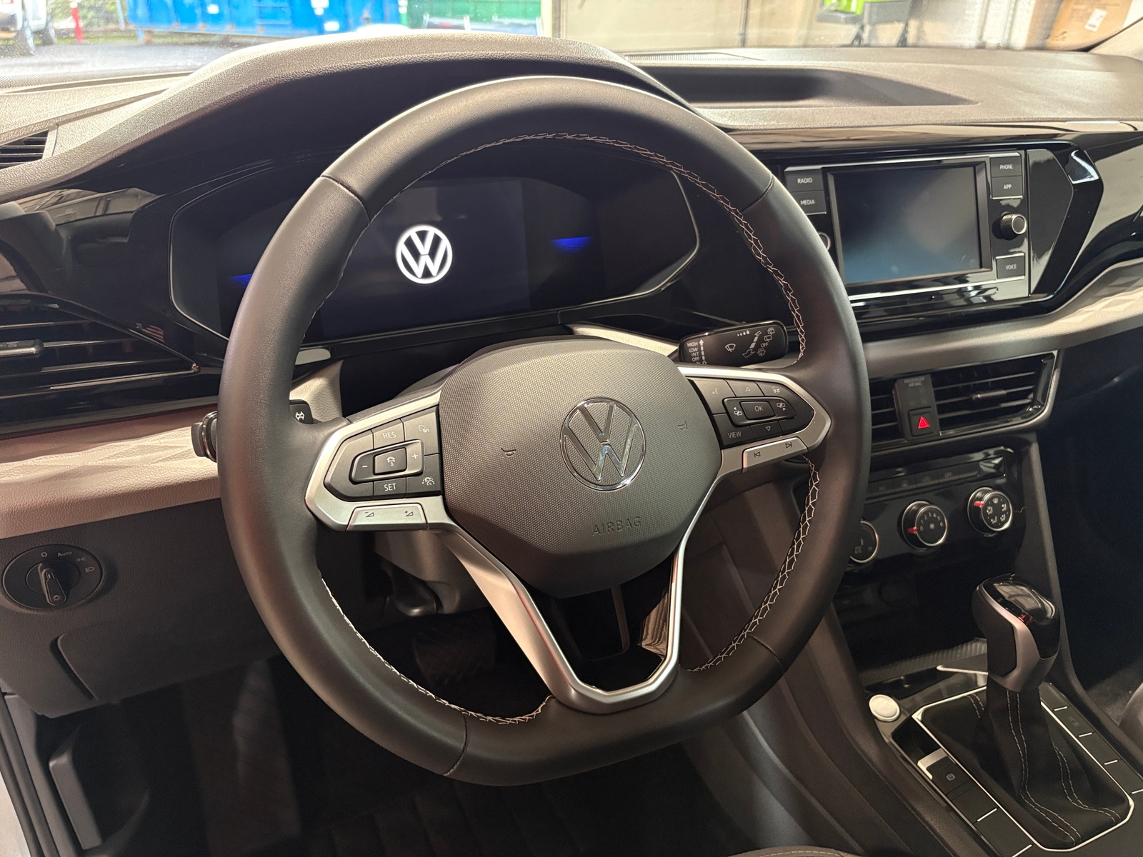 Thumbnail: 2024 Volkswagen Taos - 5