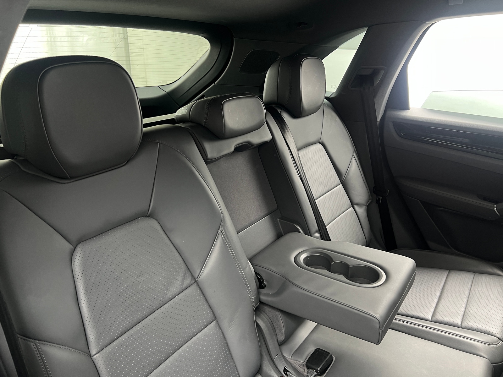 Thumbnail: 2019 Porsche Cayenne - 5