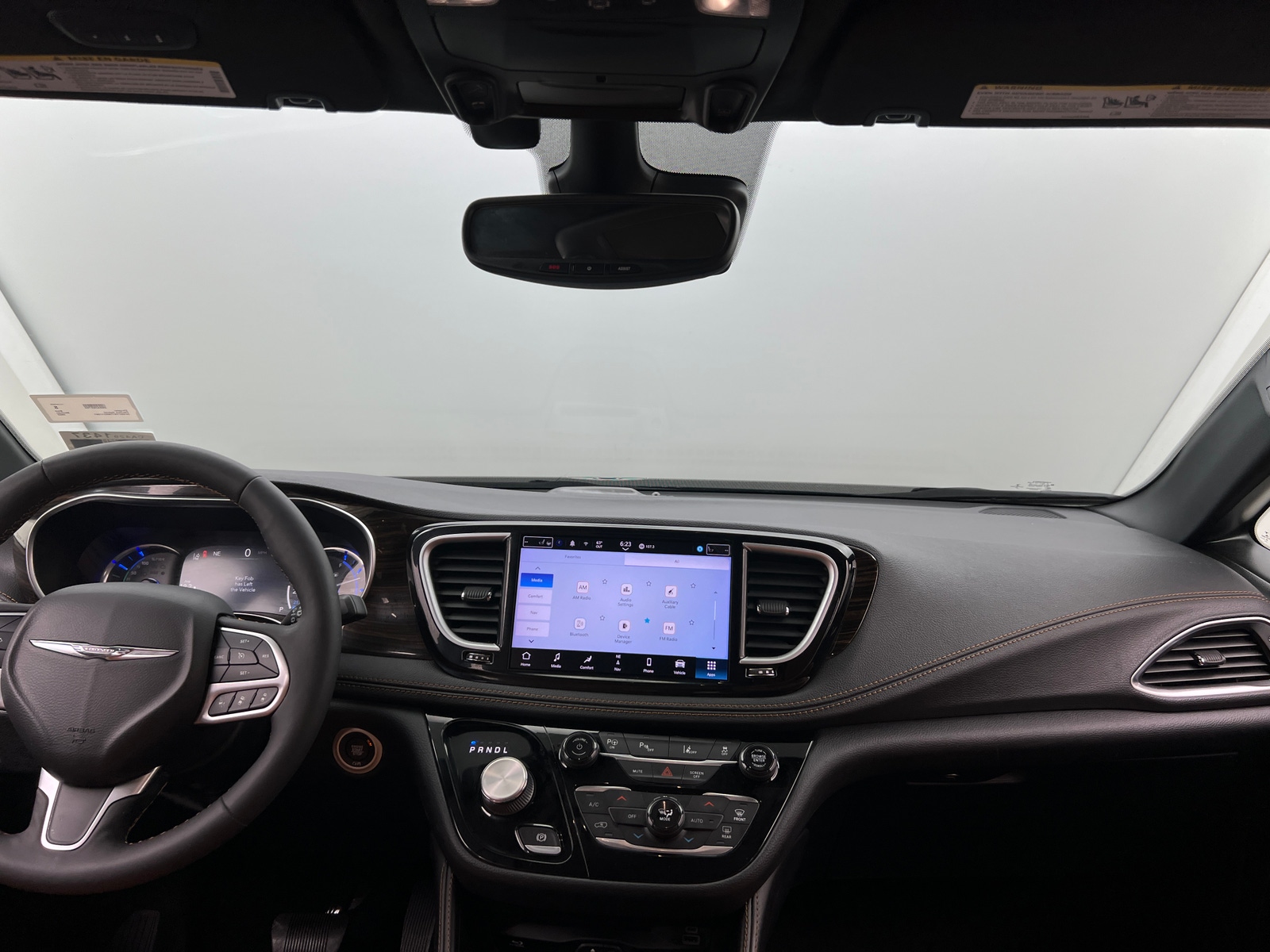 Thumbnail: 2022 Chrysler Pacifica - 2