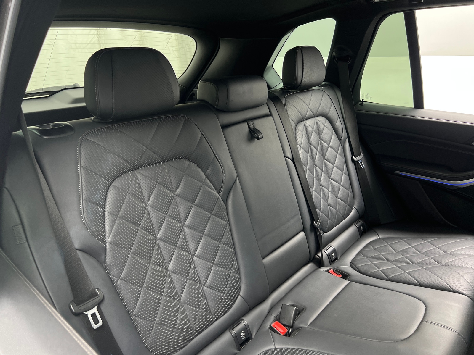 Thumbnail: 2023 BMW X5 - 5