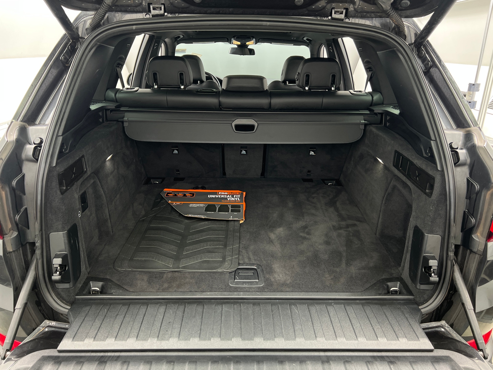 Thumbnail: 2023 BMW X5 - 6