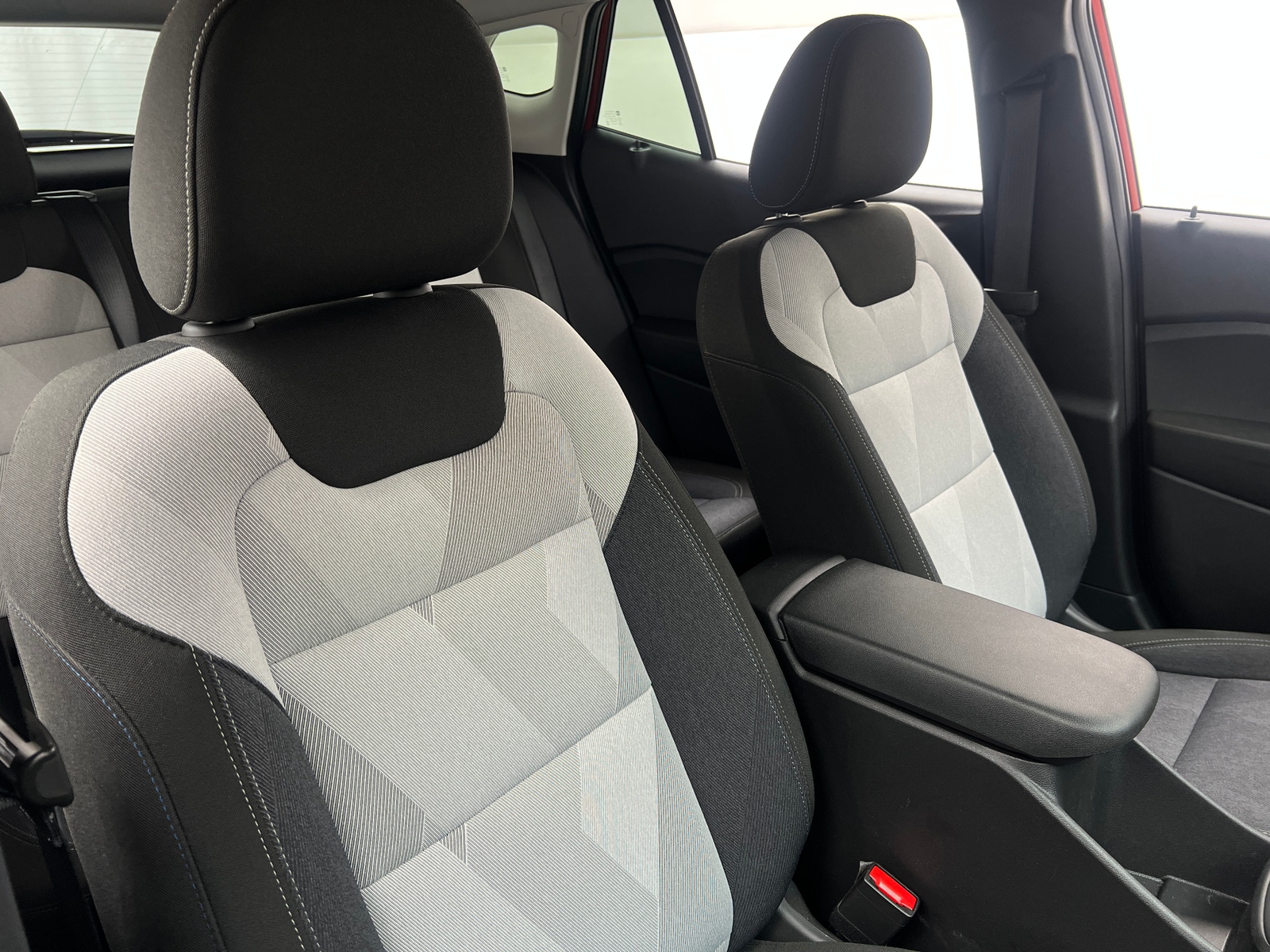 Thumbnail: 2024 Chevrolet Trax - 2