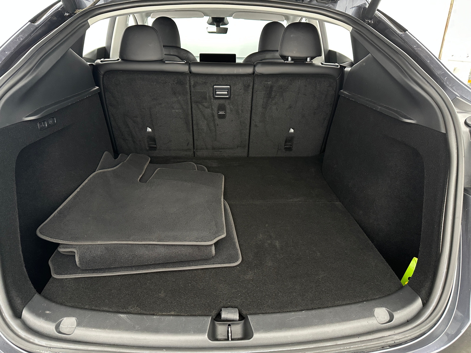 Thumbnail: 2023 Tesla Model Y - 6