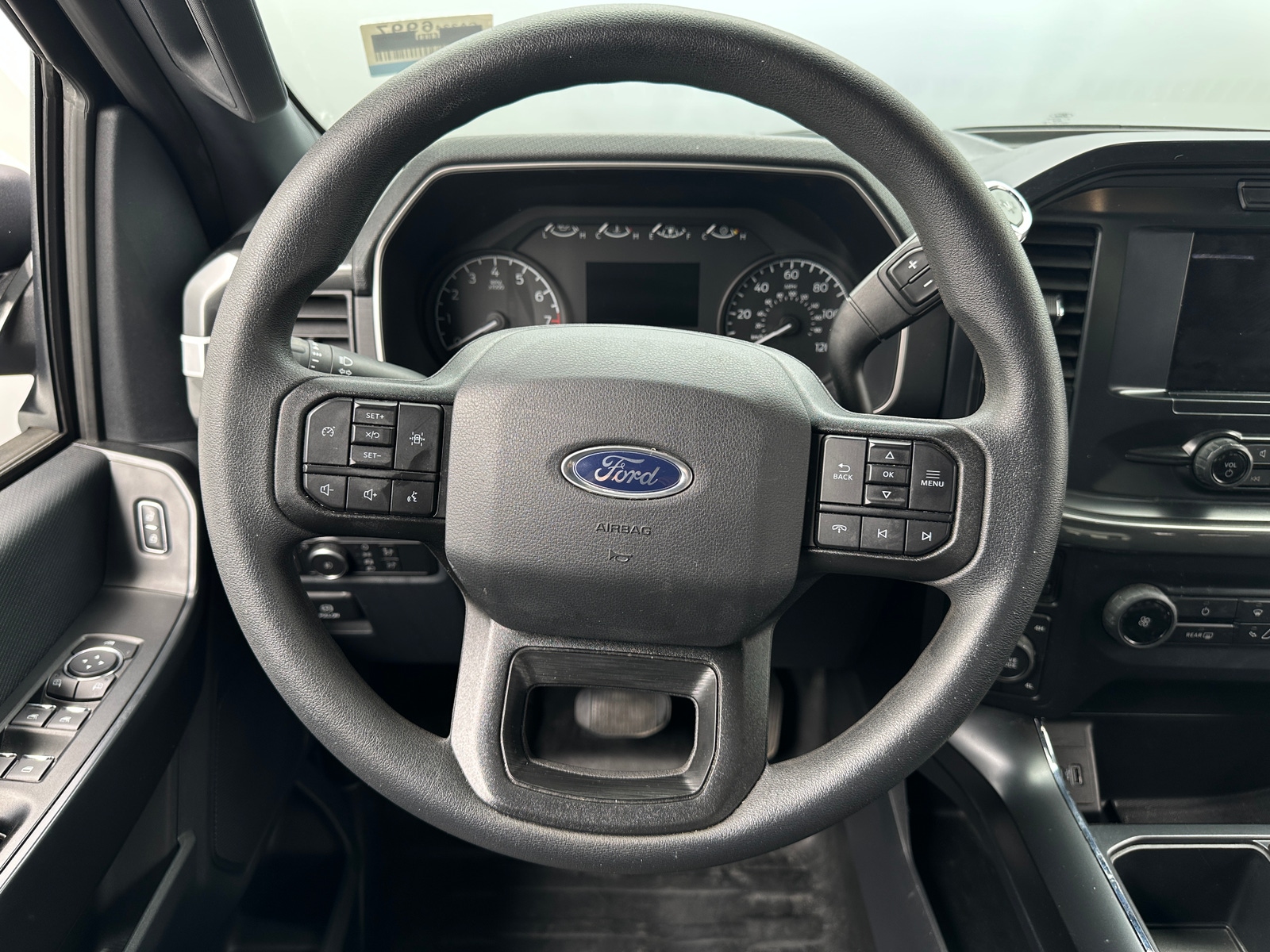 Thumbnail: 2022 Ford Econoline - 5