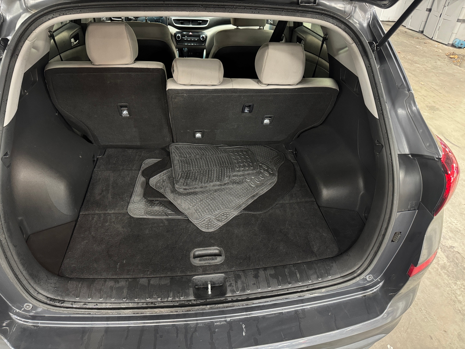 Thumbnail: 2019 Hyundai Tucson - 7