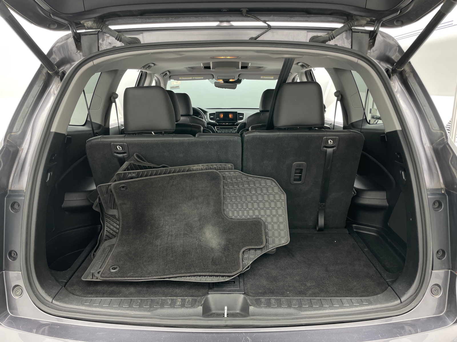 Thumbnail: 2019 Honda Pilot - 6