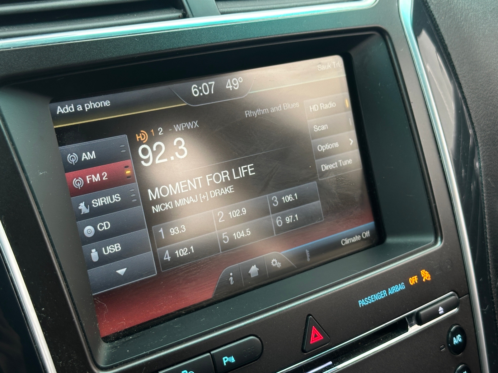 Thumbnail: 2016 Ford Explorer - 3