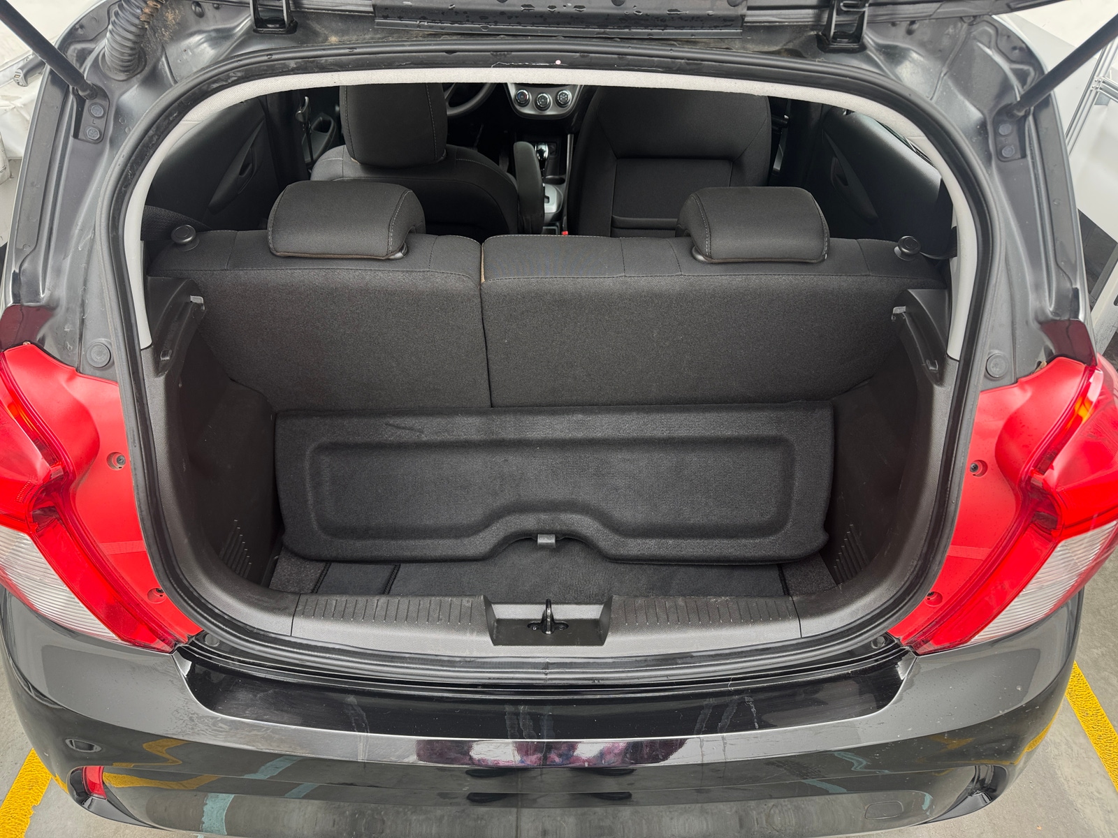 Thumbnail: 2019 Chevrolet Spark - 6