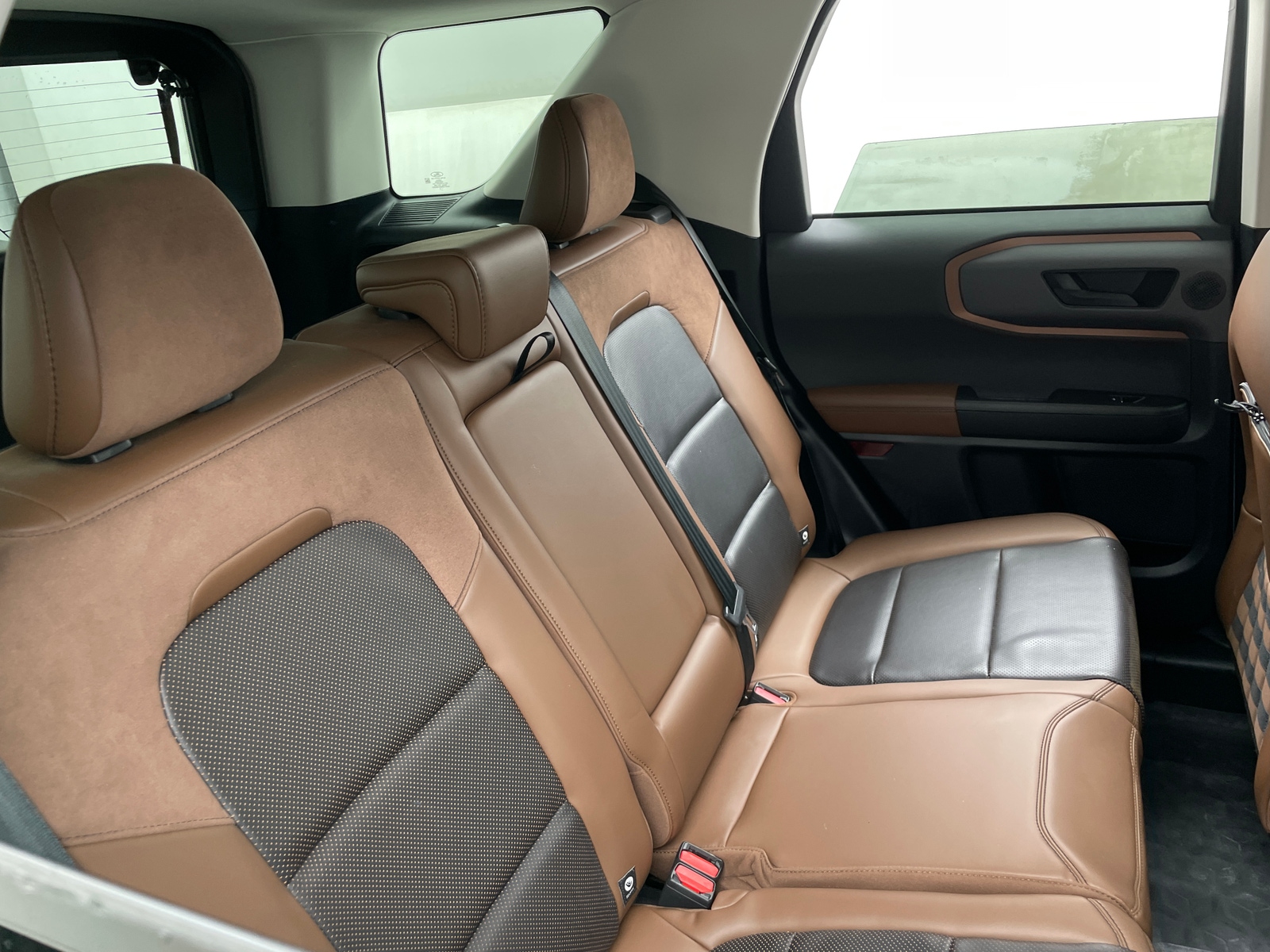 Thumbnail: 2022 Ford Bronco Sport - 5