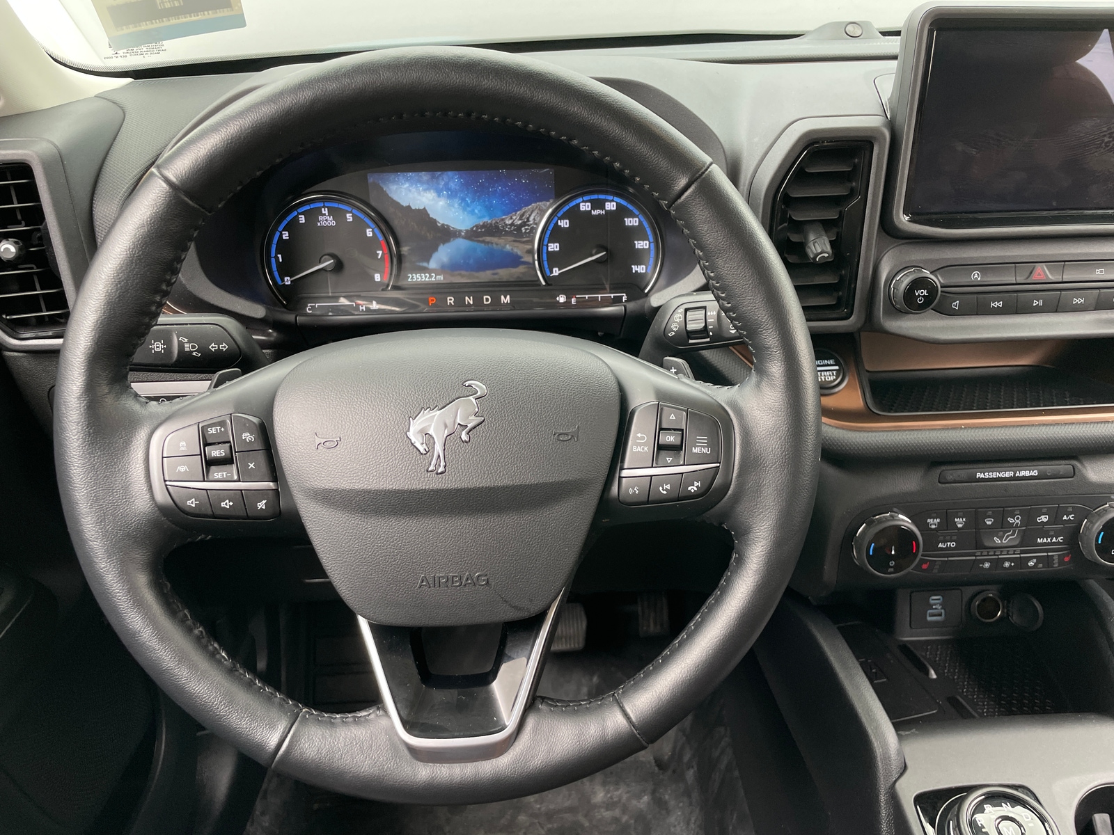 Thumbnail: 2022 Ford Bronco Sport - 4