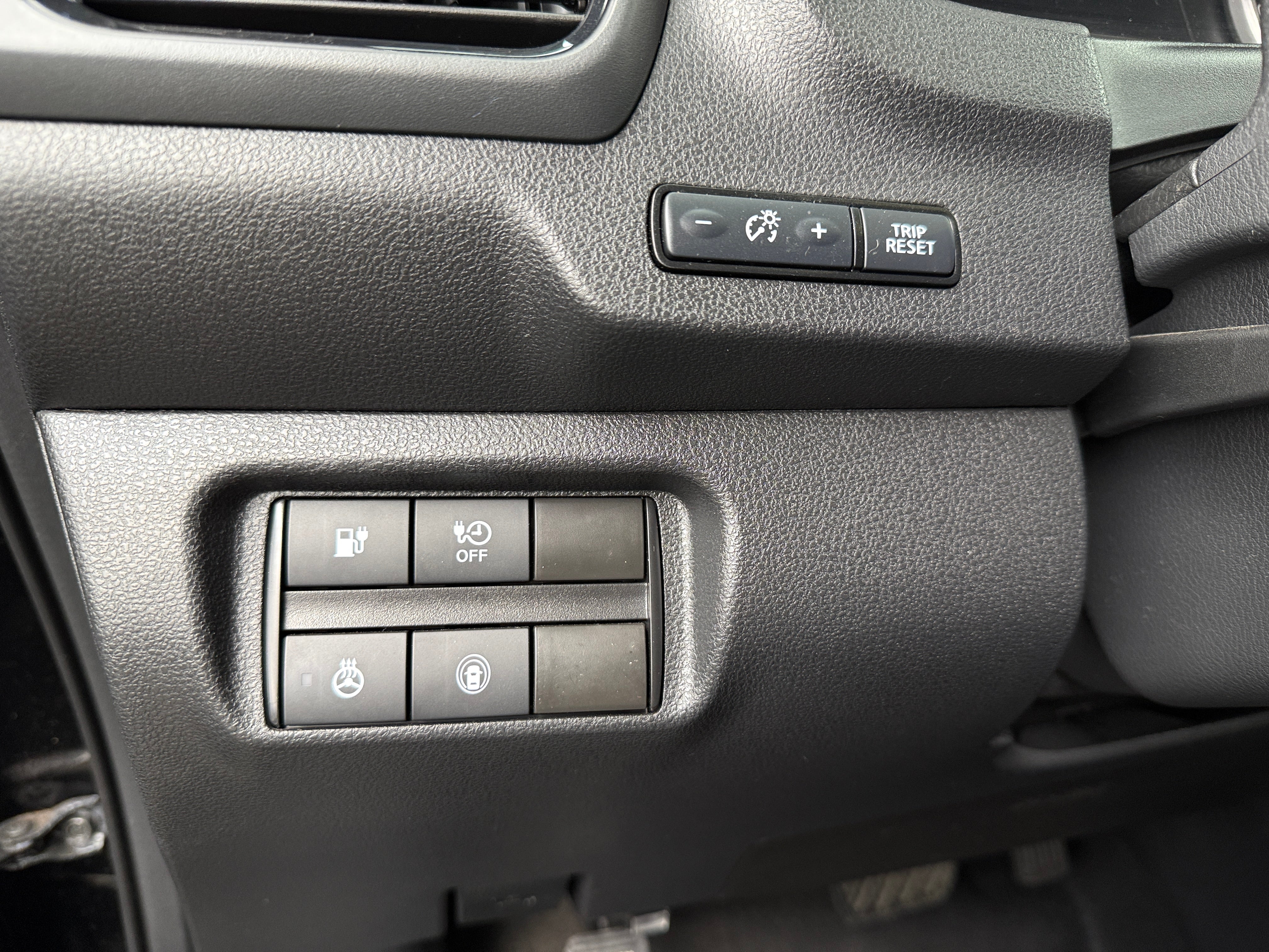 Used 2021 Nissan Leaf SV with VIN 1N4AZ1CV2MC552844 for sale in Oak Creek, WI