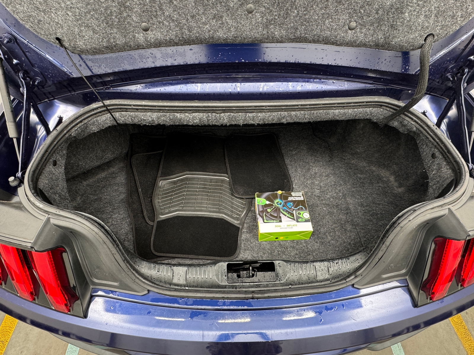 Thumbnail: 2018 Ford Mustang - 7