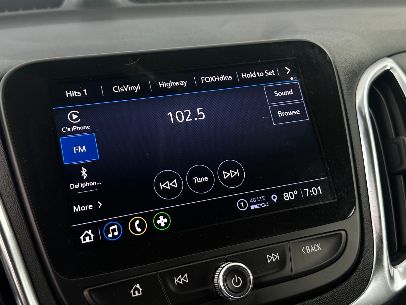 Thumbnail: 2024 Chevrolet Equinox - 4