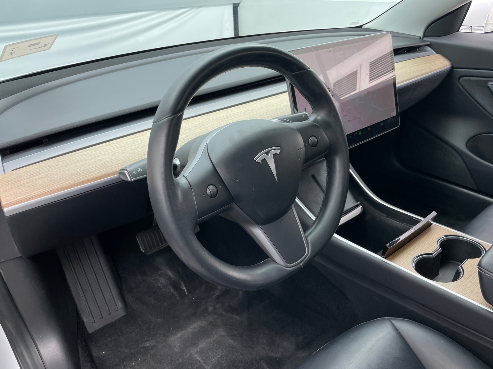 Thumbnail: 2019 Tesla Model 3 - 4