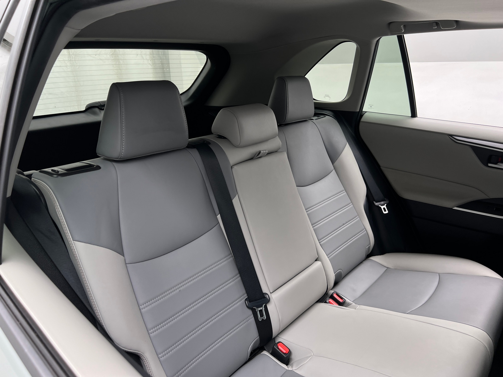 Thumbnail: 2021 Toyota RAV4 - 5