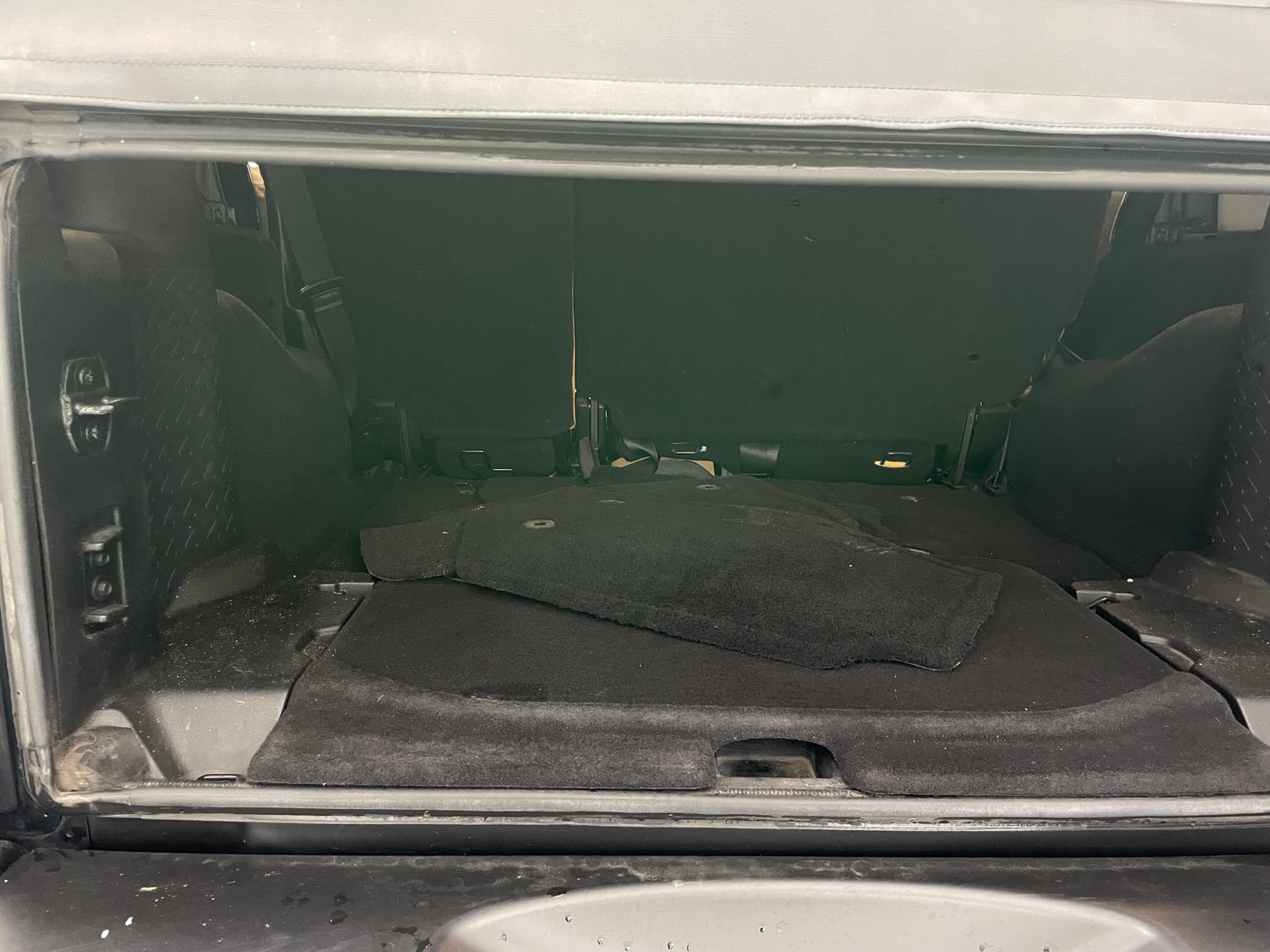 Thumbnail: 2016 Jeep Wrangler - 6