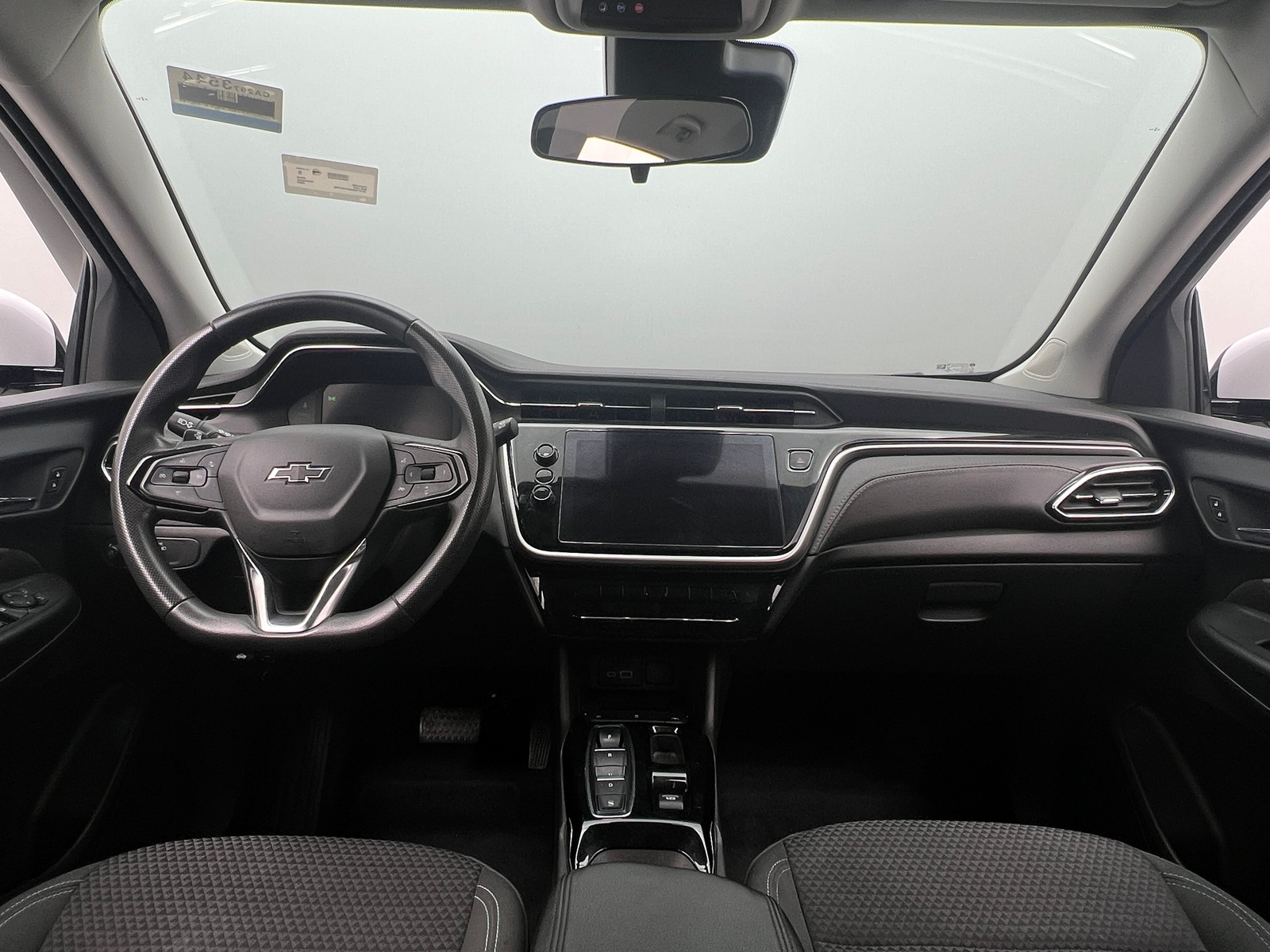 Thumbnail: 2023 Chevrolet Bolt EUV - 3