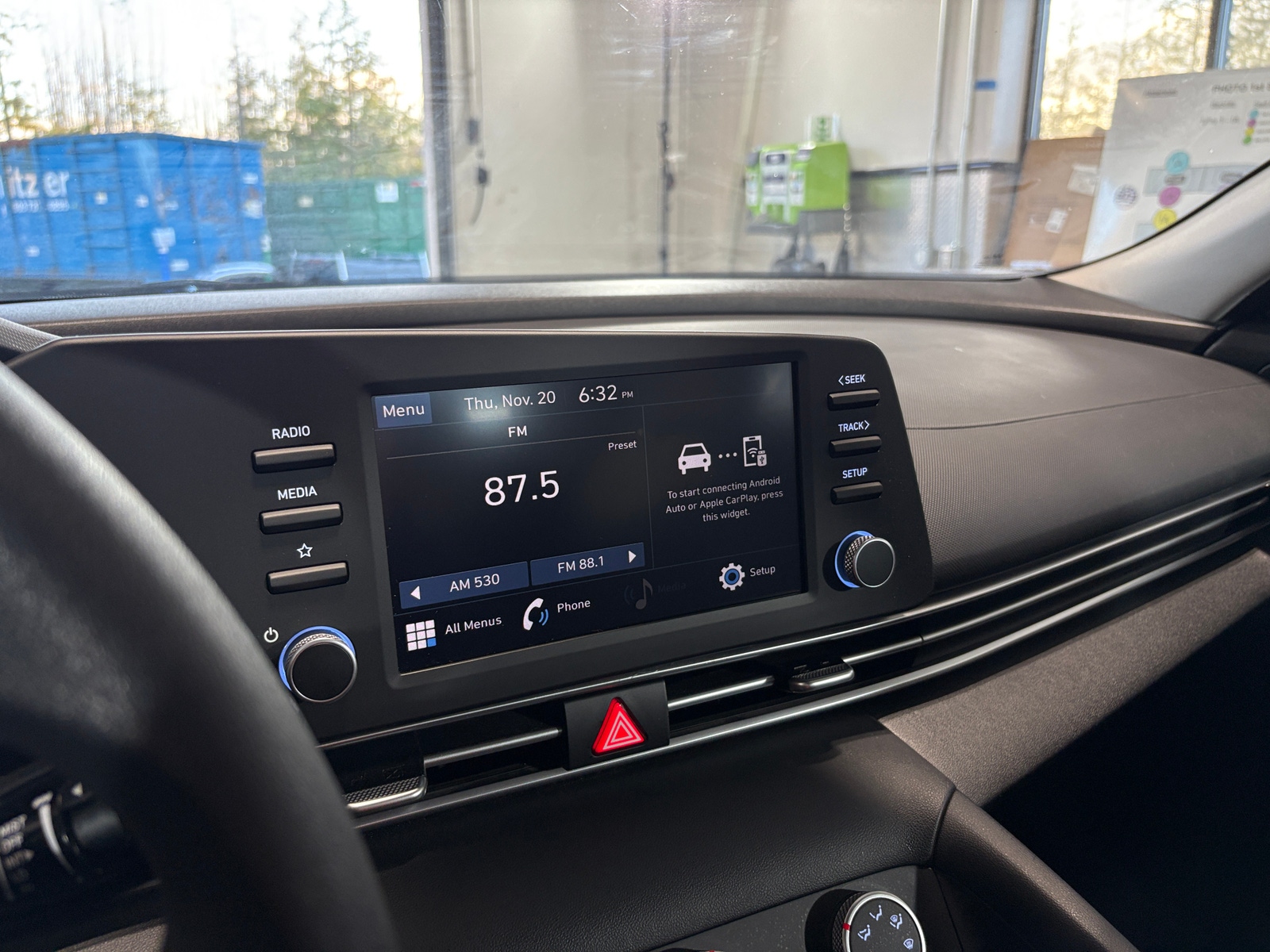 Thumbnail: 2021 Hyundai Elantra - 4