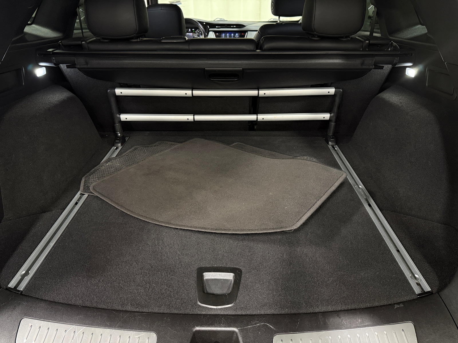 Thumbnail: 2021 Cadillac XT5 - 6