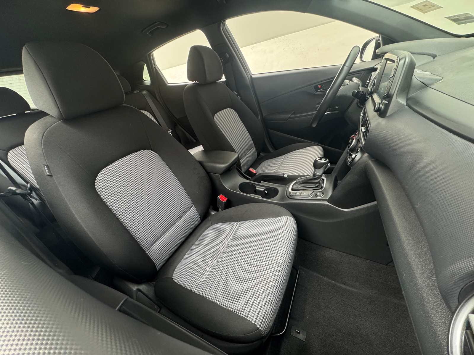 Thumbnail: 2021 Hyundai Kona - 2