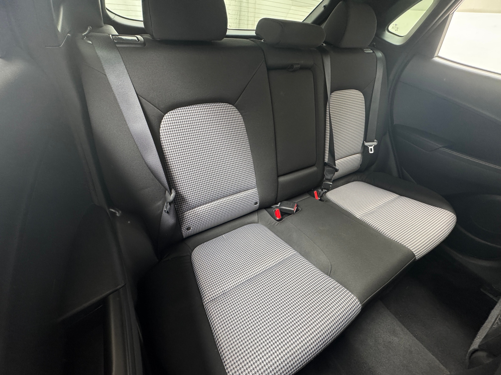 Thumbnail: 2021 Hyundai Kona - 6