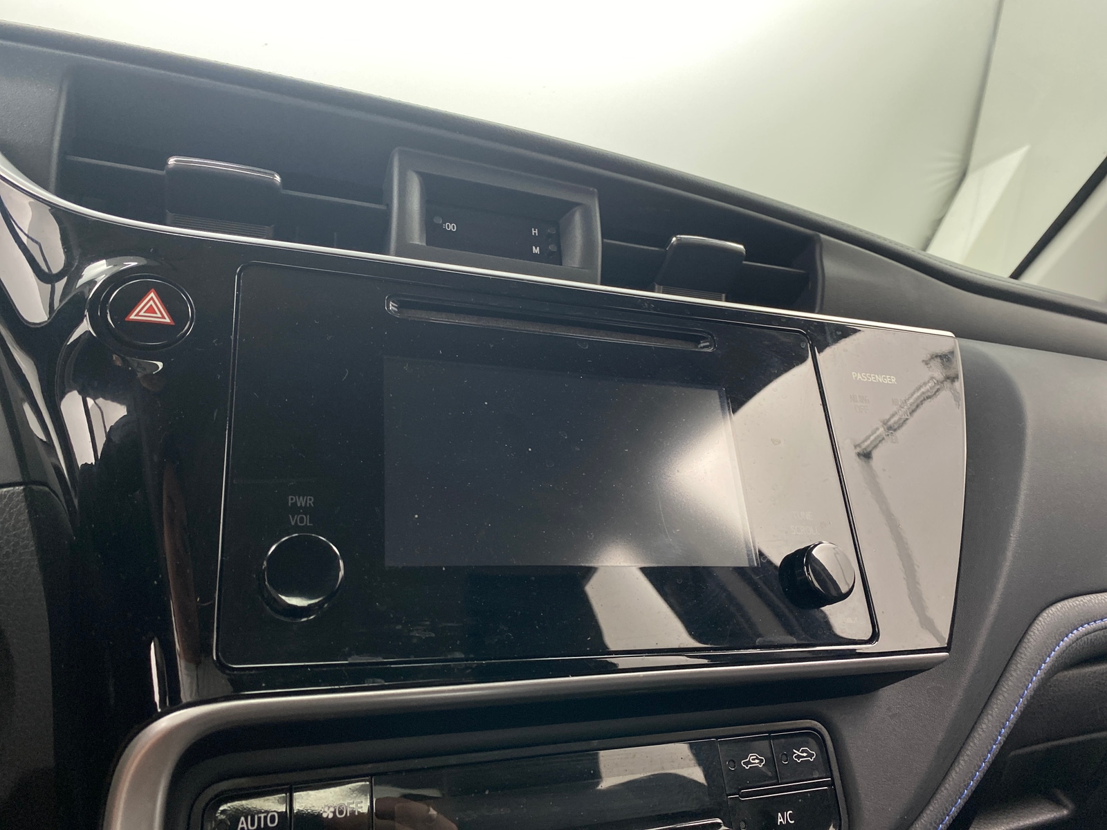 Thumbnail: 2017 Toyota Corolla - 4