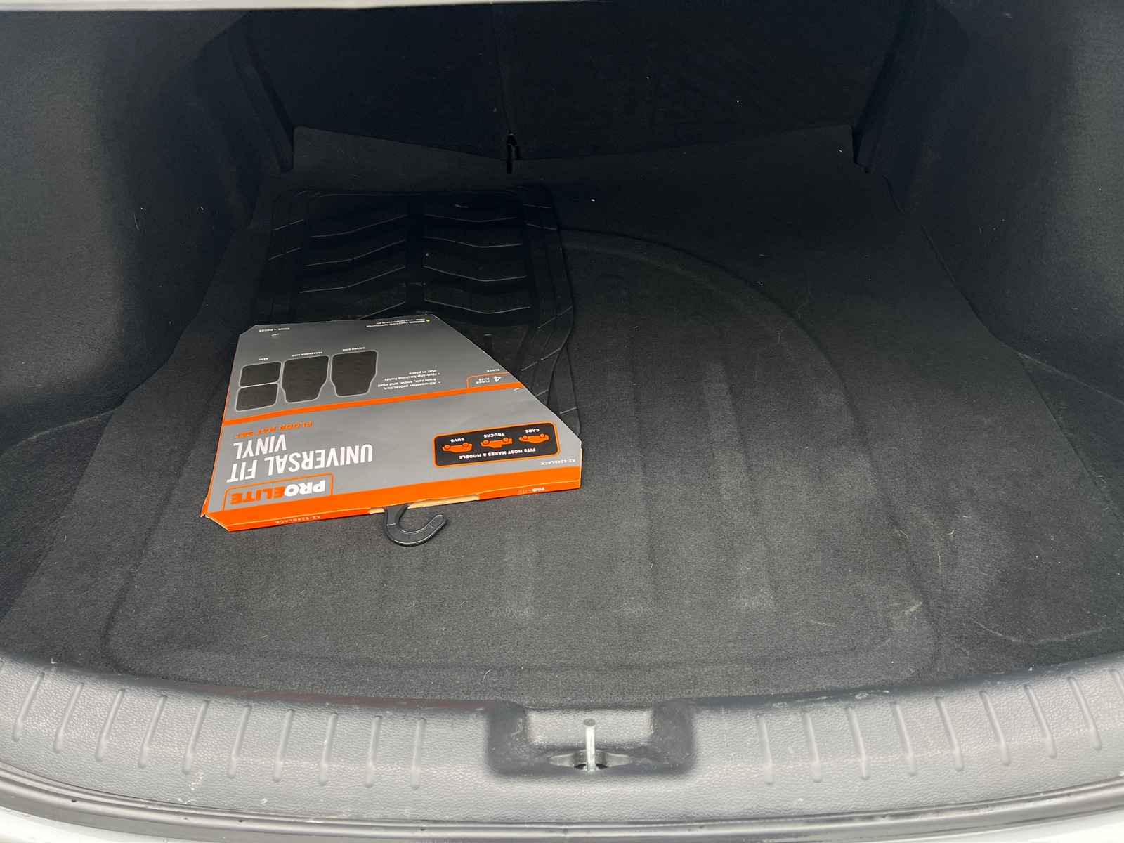 Thumbnail: 2023 Kia Forte - 6