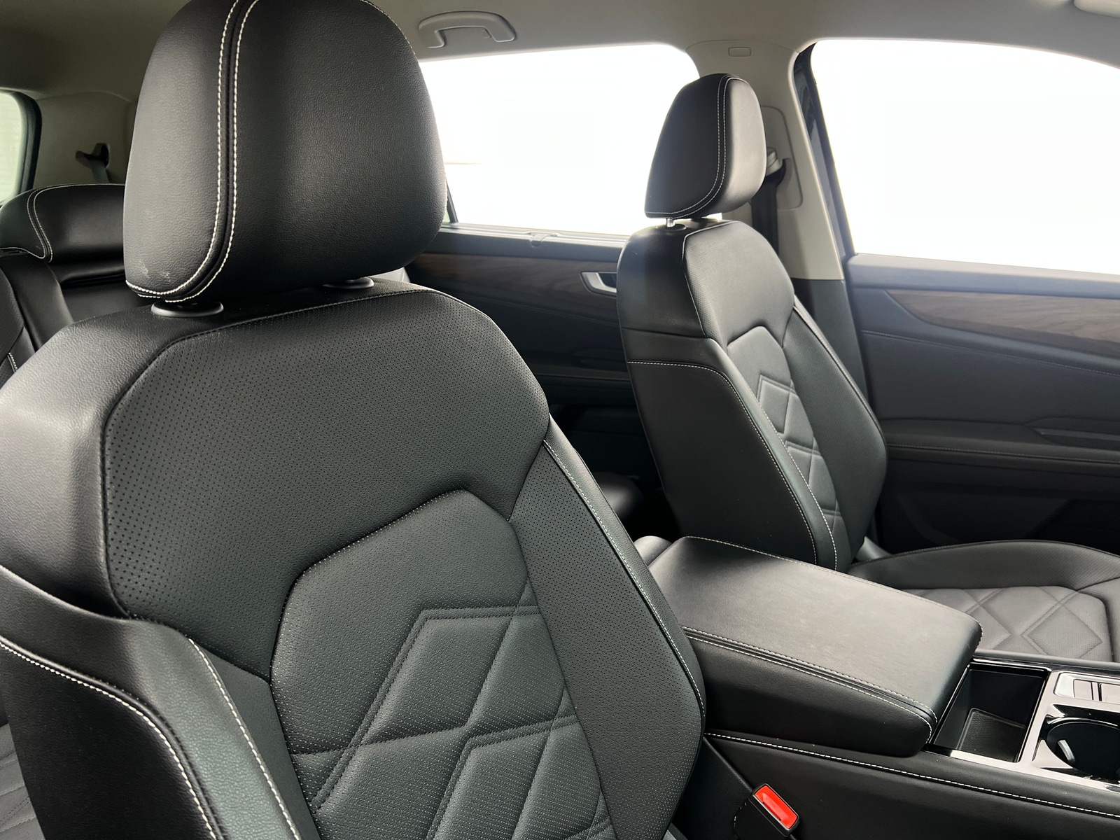 Thumbnail: 2025 Volkswagen Atlas - 2