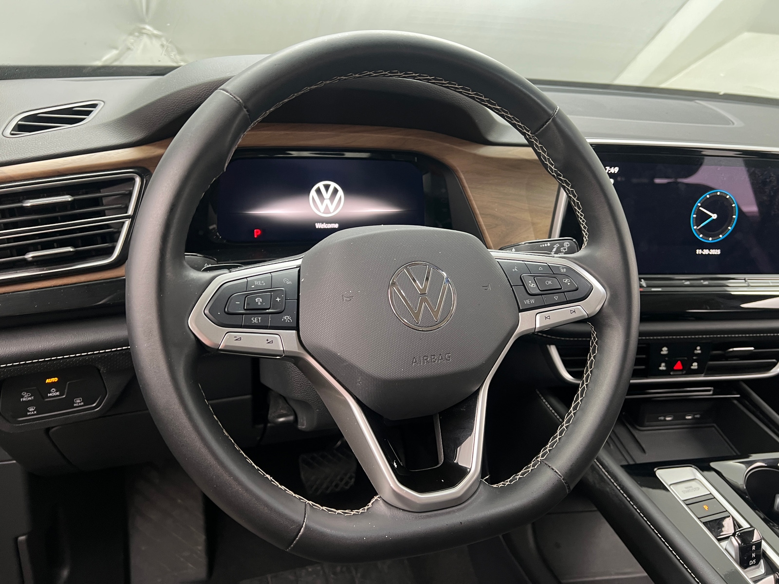 Thumbnail: 2025 Volkswagen Atlas - 5