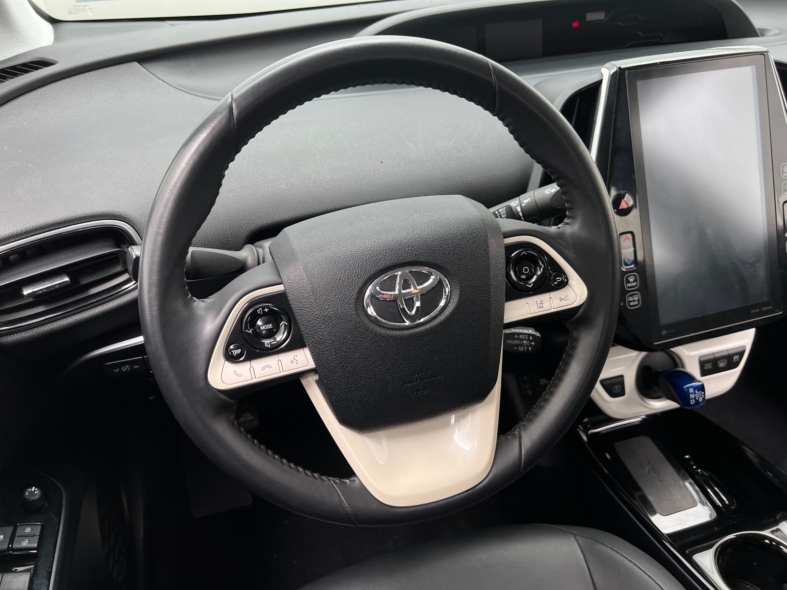 Thumbnail: 2019 Toyota Prius Prime - 4