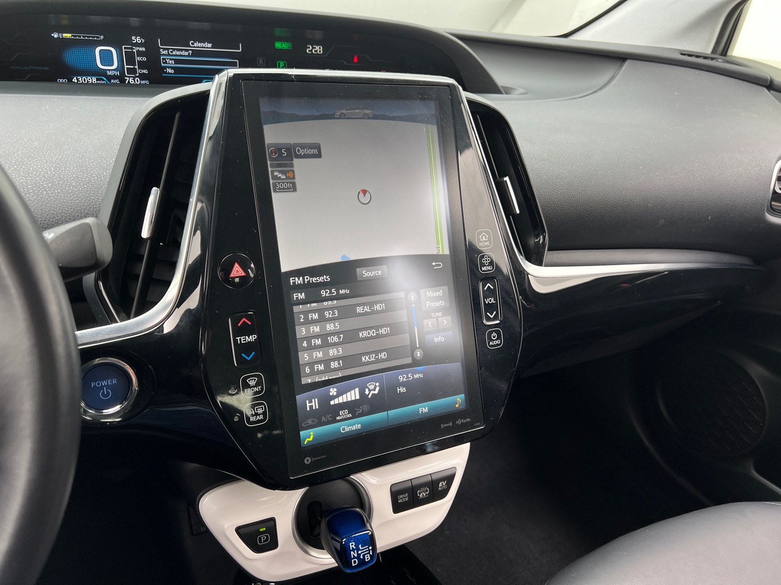 Thumbnail: 2019 Toyota Prius Prime - 3