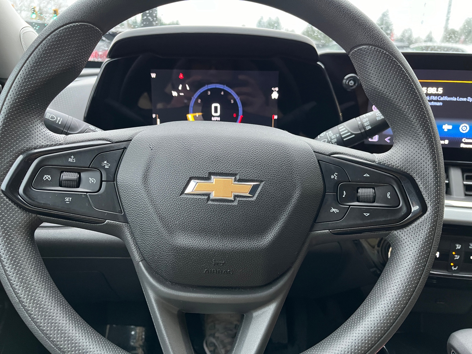 Thumbnail: 2025 Chevrolet Trax - 5