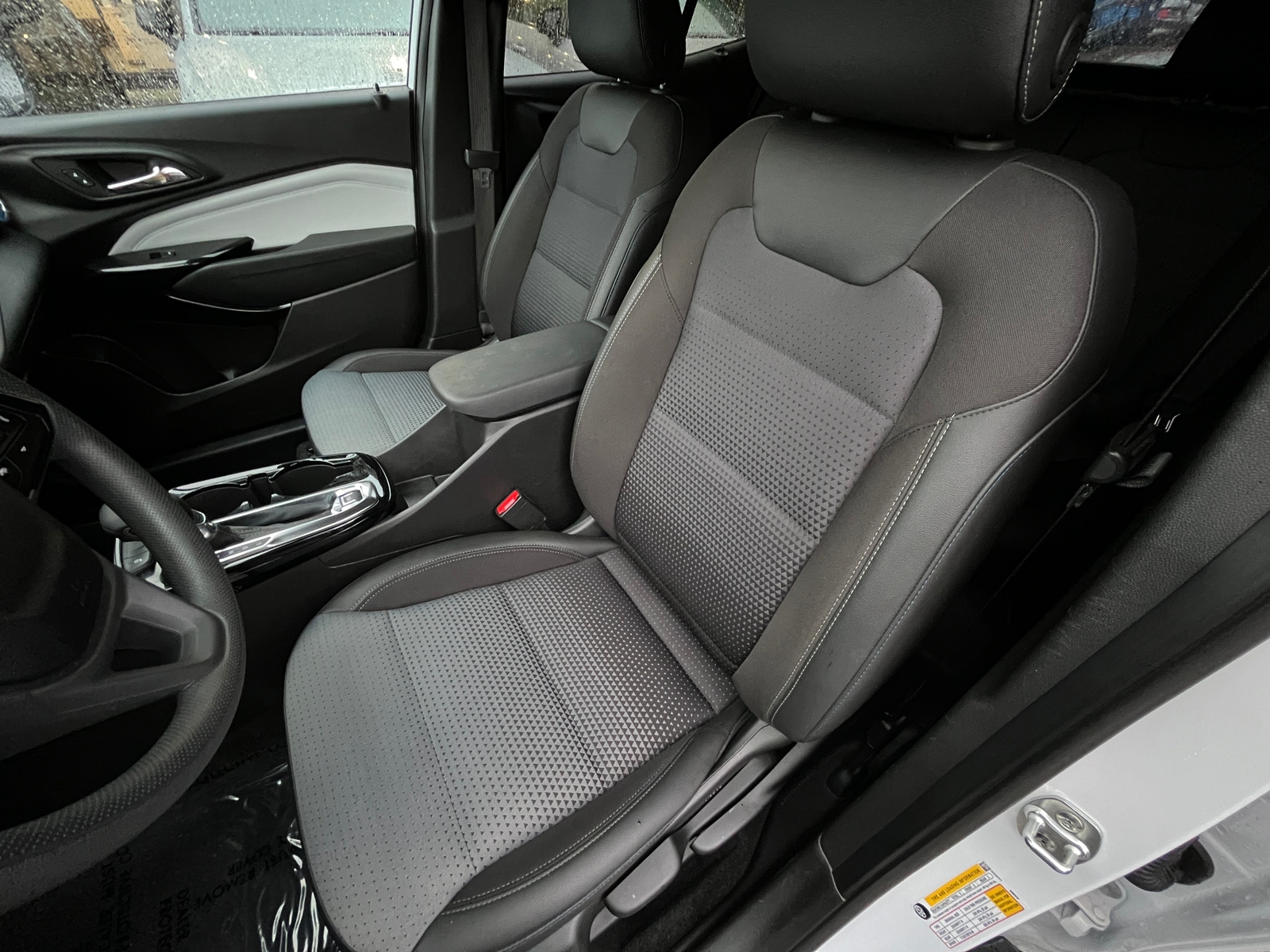 Thumbnail: 2025 Chevrolet Trax - 2