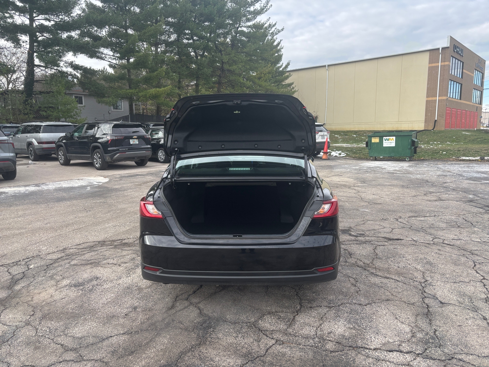 Thumbnail: 2025 Toyota Camry - 6