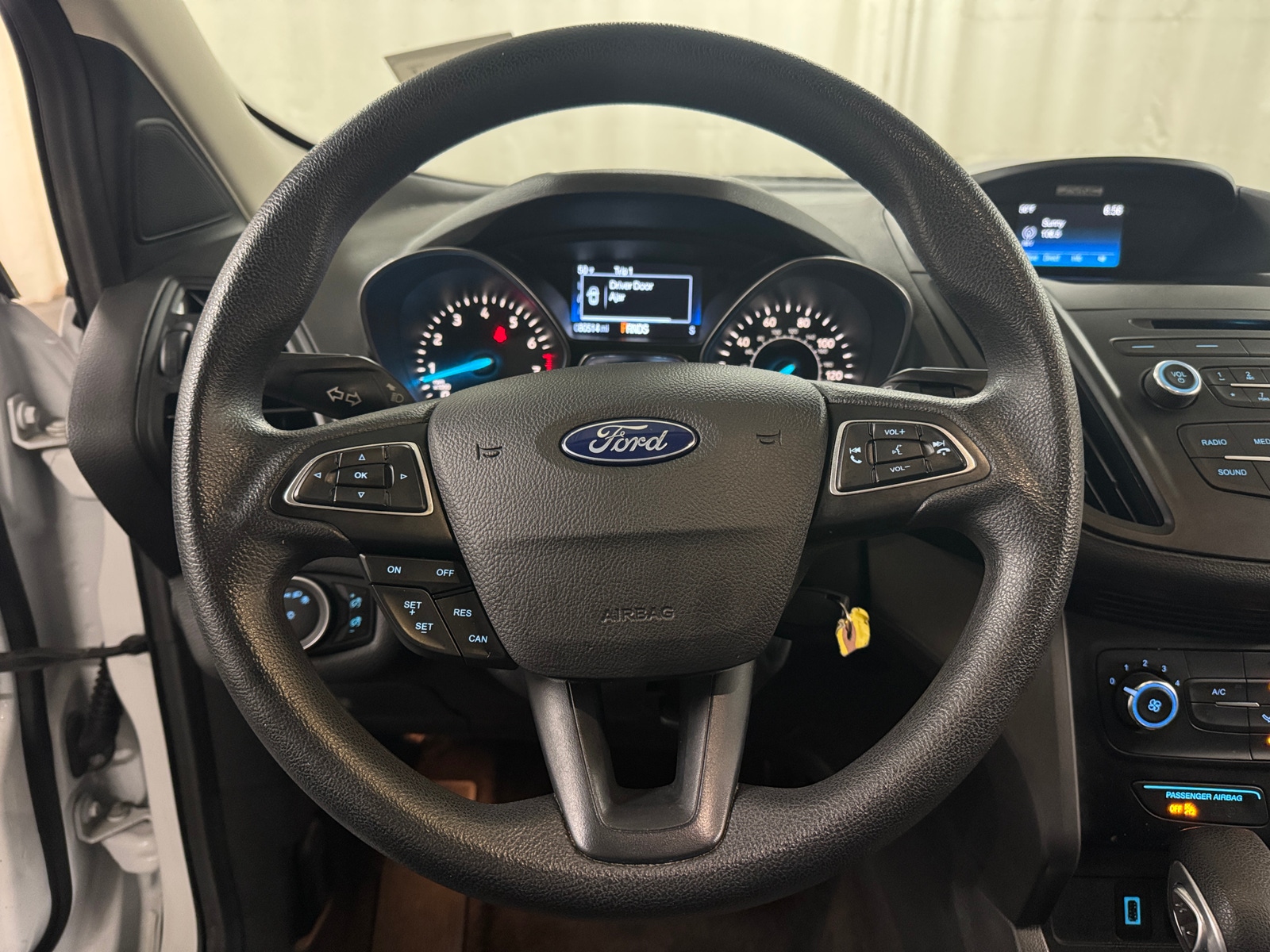 Thumbnail: 2018 Ford Escape - 5