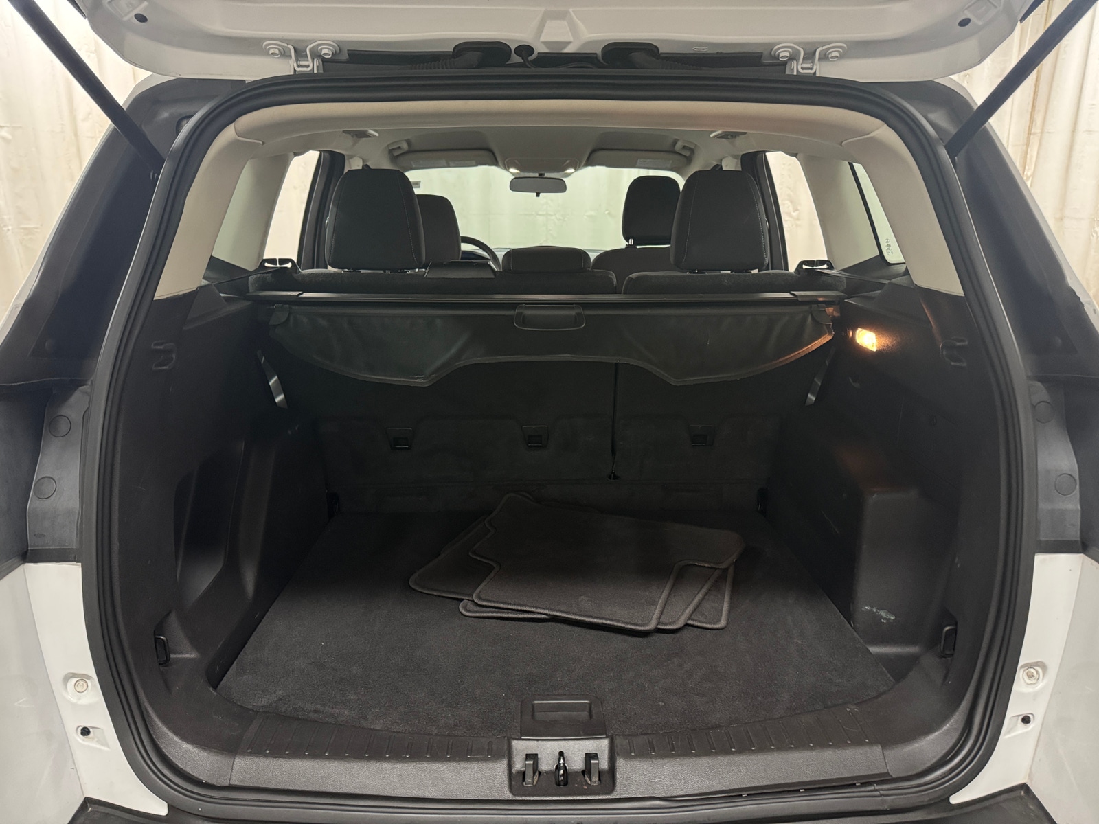 Thumbnail: 2018 Ford Escape - 7