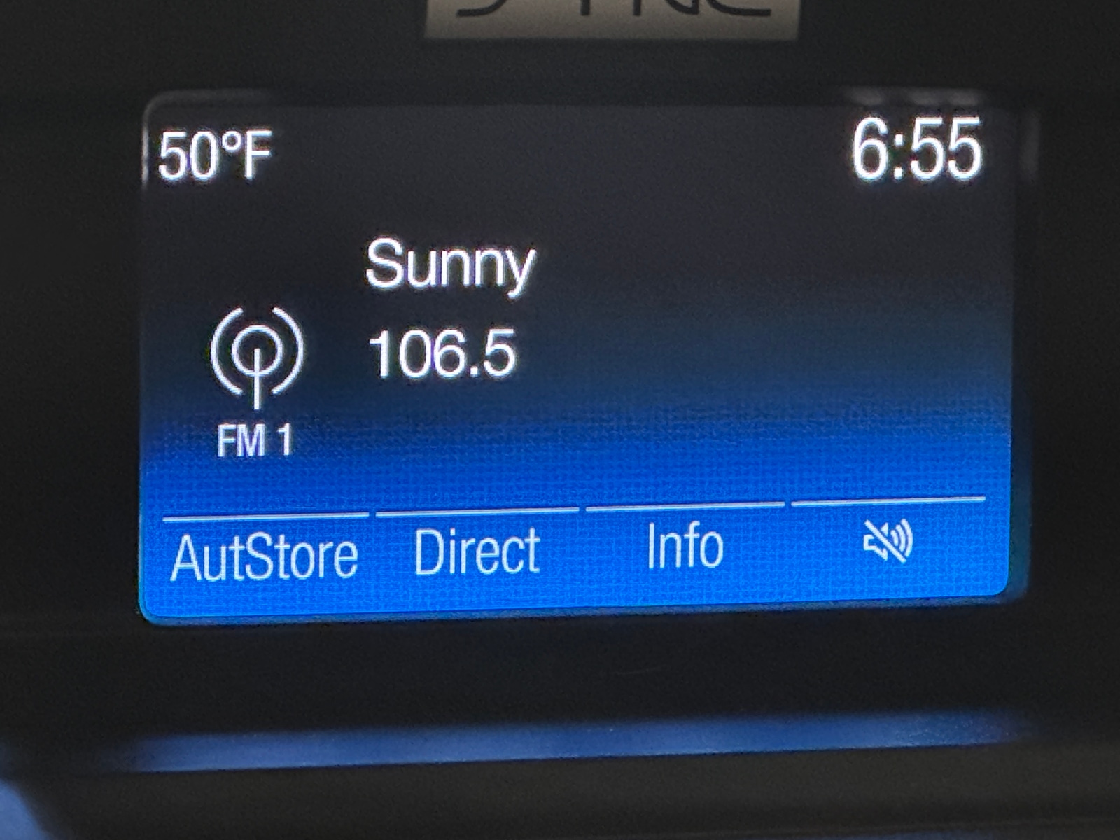 Thumbnail: 2018 Ford Escape - 4