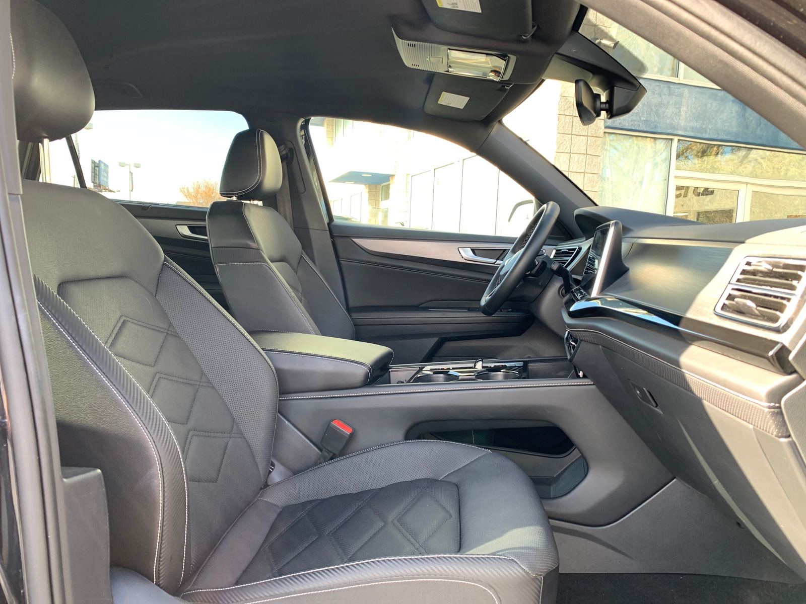 Thumbnail: 2025 Volkswagen Atlas - 2